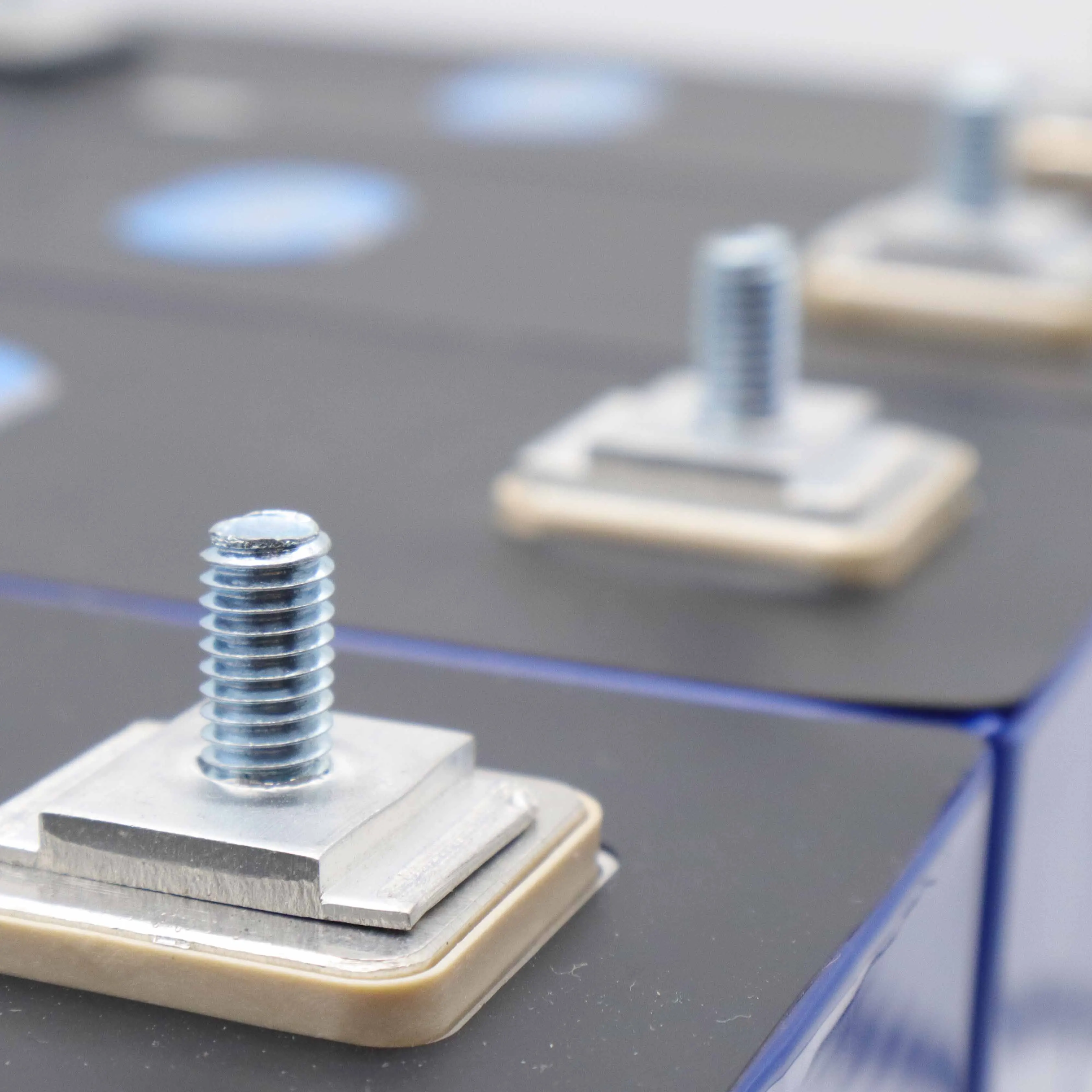 Deep cycle life prismatic 3.2v 280ah bms lifepo4 prismatic cells