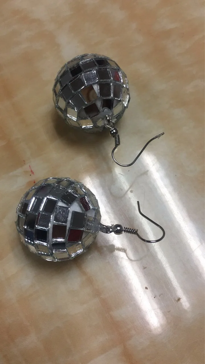 Аксессуары для танцев в стиле 60-х или 70-х годов для женщин, серьги в виде дискотечного шара, серебряные серьги с зеркальным шариком