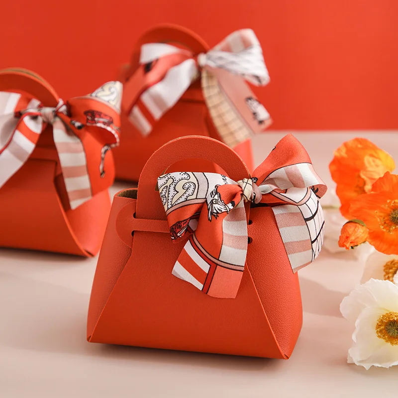Sweet Wedding Leather Candy Box Basket Favors Gift Box Candy Handbag Packaging Box for Wedding Party