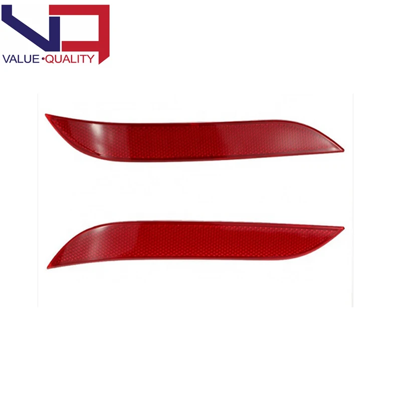 A 2048200374  A 2048200474  Car Right Rear Bumper Fog Light Parking Warning Reflector Taillights Lamp for Benz W204 GLK-Class