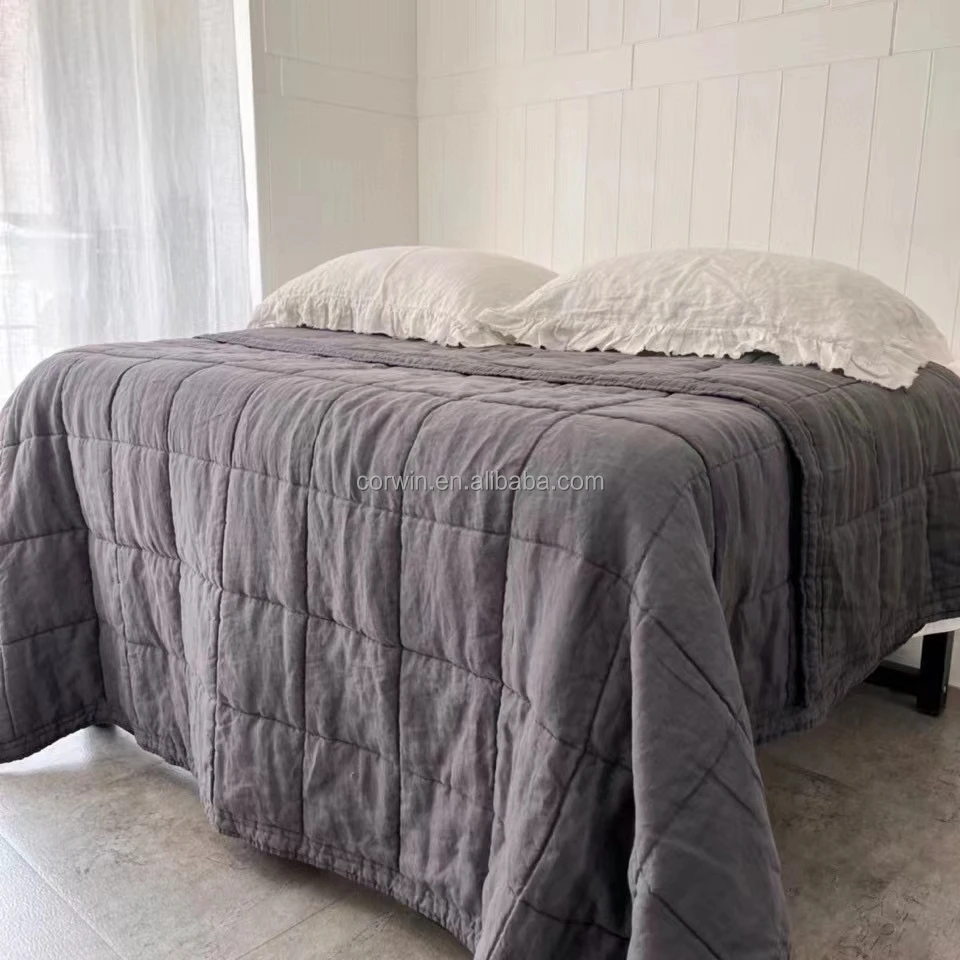 Stone-washed 100% Linen quilt King size high quality luxury Bedding Customized size and color Sustainable material