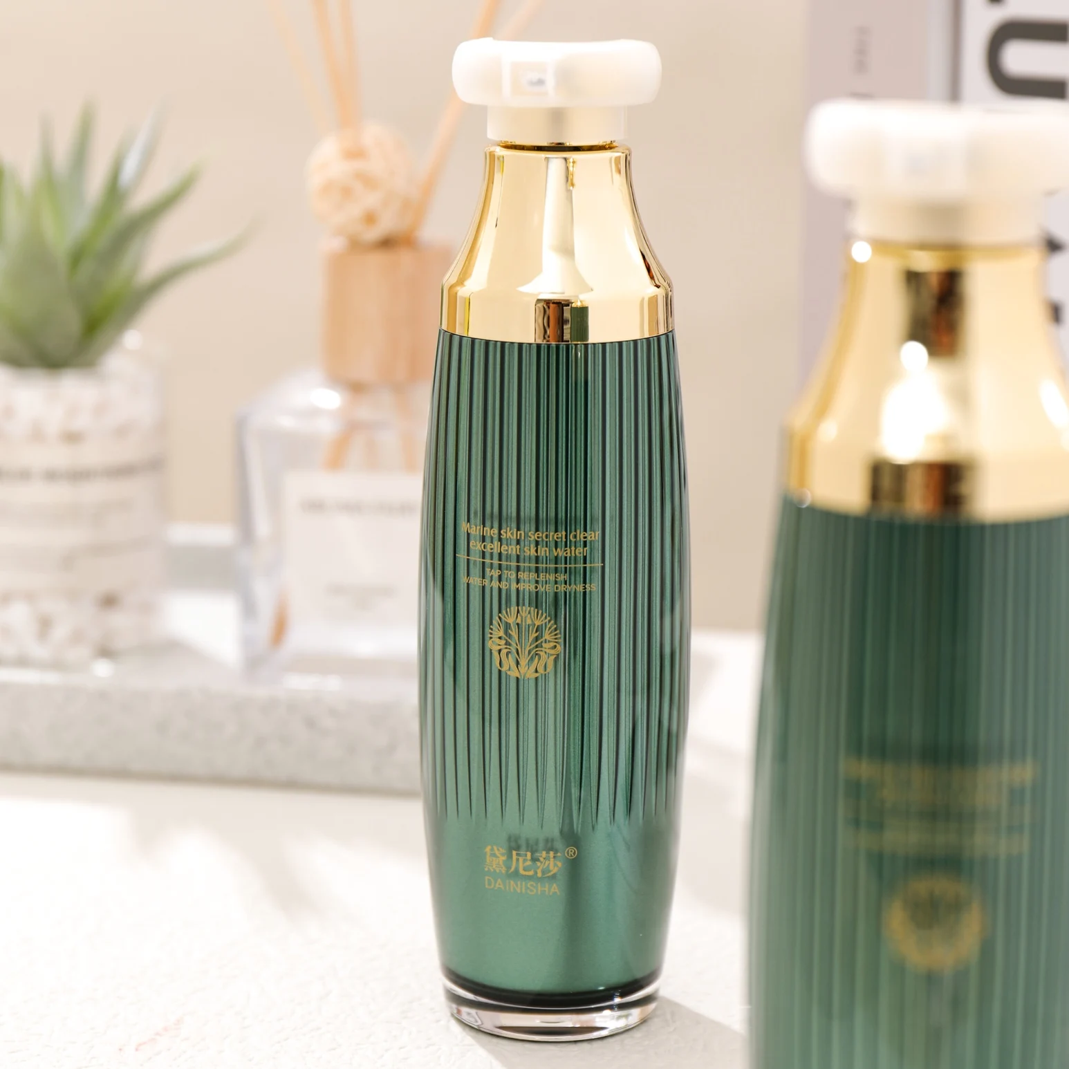 New Arrival Private Label Dainisha Marine Skin Secret Clear Excellent Skin Care Replenish Water & Improve Dryness Facial Toner