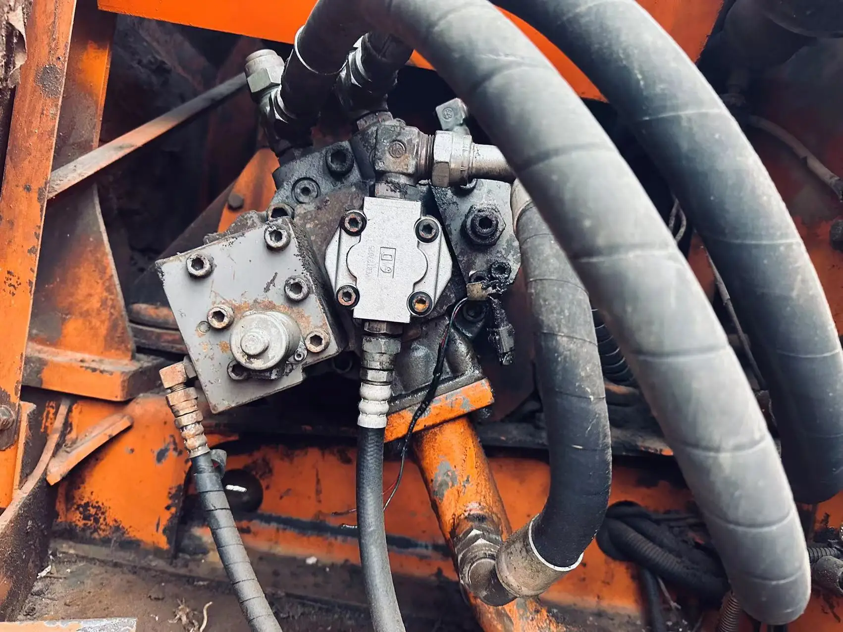 Hitachi ZX60-5 ZX60 ZX60U ZX65U ZX50U-2 ZX70-5 ZX70-3 ZX70 ZX120 ZX200-3 экскаватор с хорошим качеством воздуха стеклянная кабина