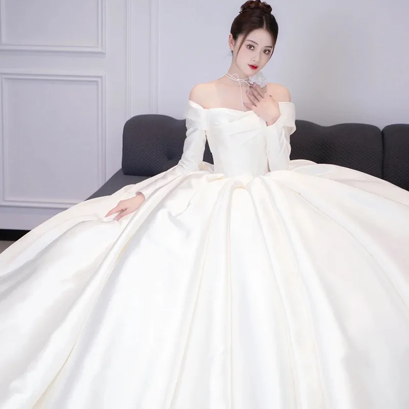 ZX-550 High-end wedding dress bride 2024 autumn / winter new retro heavy industry satin outdoor marriage gown