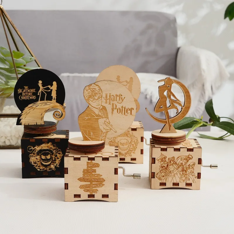 New Wholesale Rotating Clockwork Music Box Decoration Creative Toy Gifts