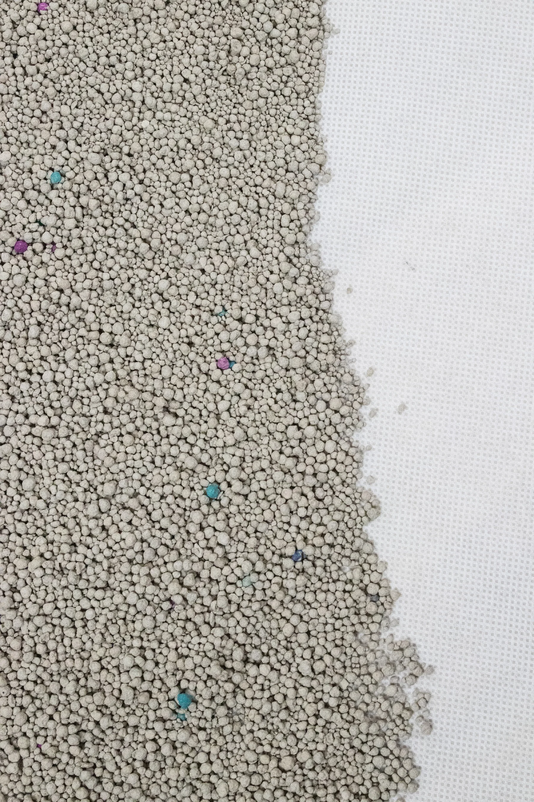 High quality Factory Direct Hot Sale Low Dust high Water Absorption Strong Clumping Bentonite Cat Litter sand with best scent