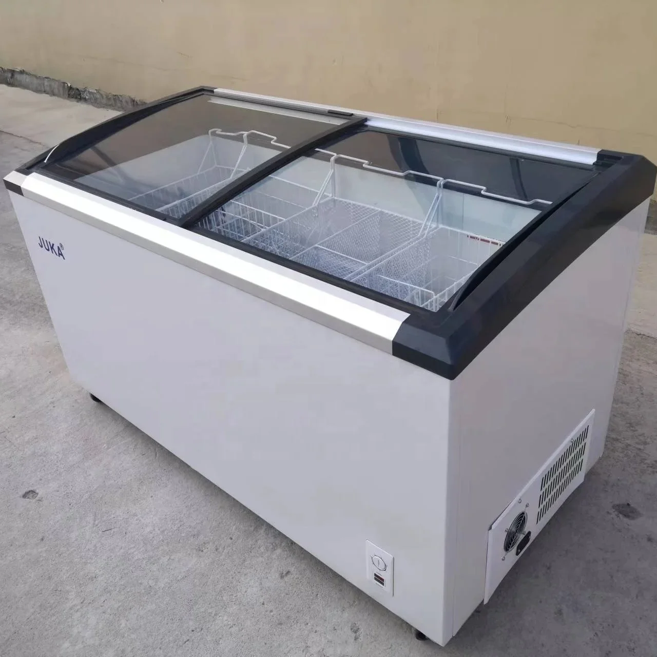 85 mm foaming thickness curved glass  door ice cream chest freezer quality compressor directly cooling commercial use popsicle