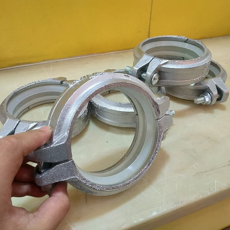 Pipe Clamp Fittings Elbow / Flange Stand Fittings For Pipe Connection