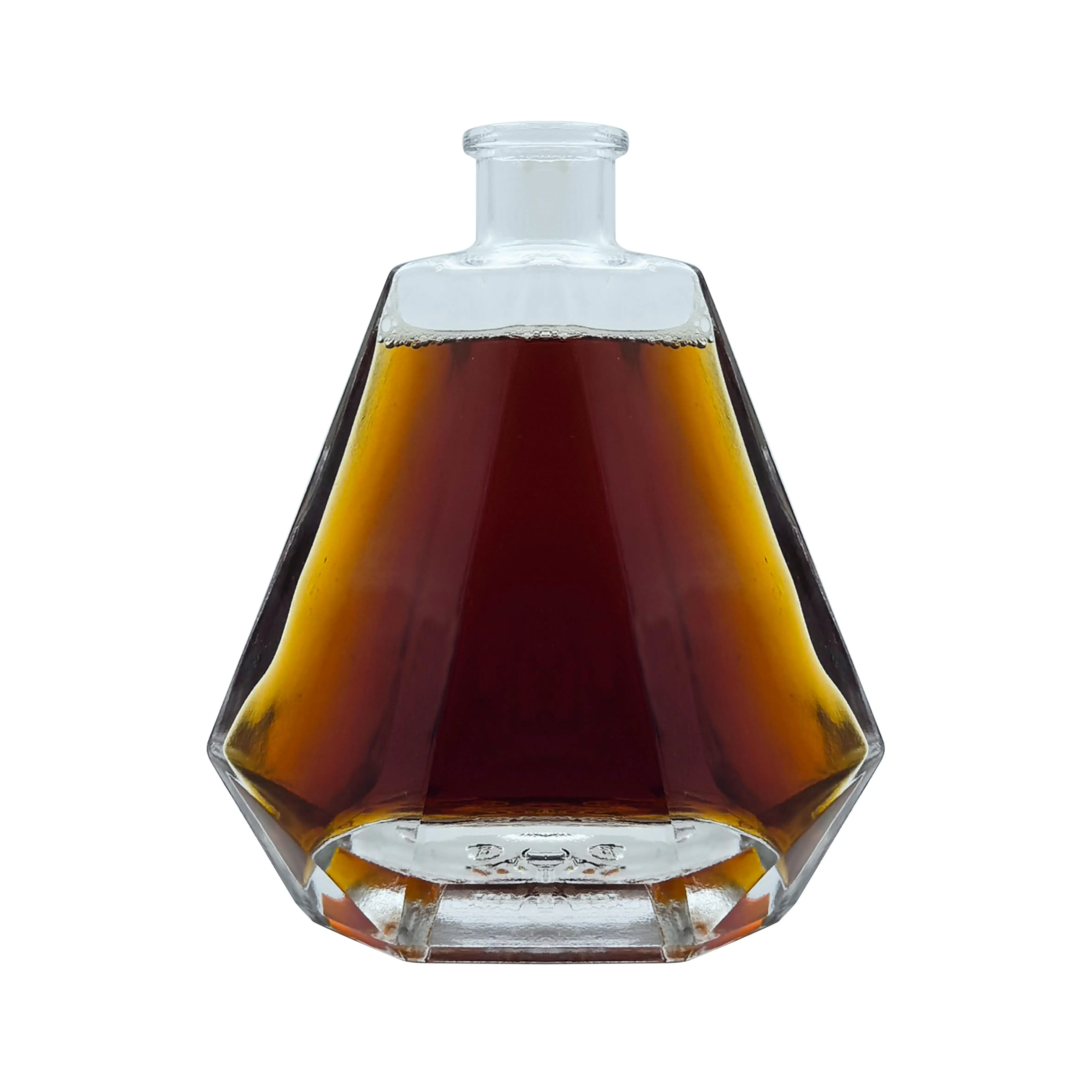 Top quality 700ml XO/Brandy glass bottle  Brandy Gin Rum Tequila Vodka spirits bottle for wholesales