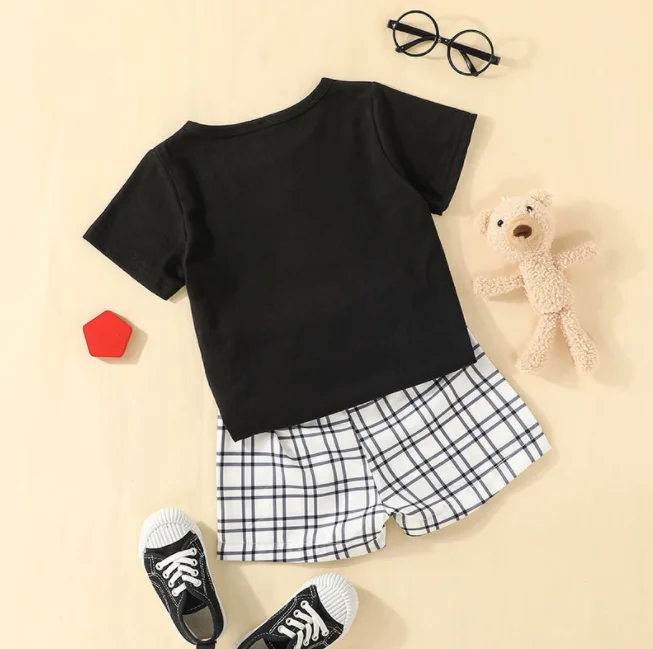 2pcs/Set Summer Wear Boys Black Cartoon Bear Print Short Sleeve T-shirt Matching Plaid Shorts Set For Boys Kids Clothes