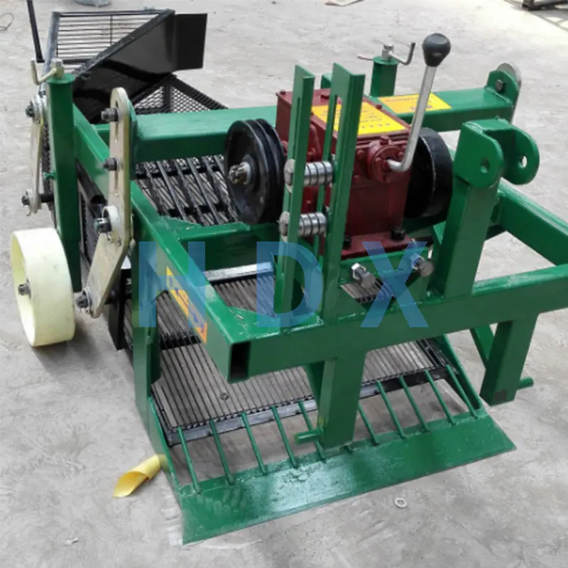 Large peanut harvester