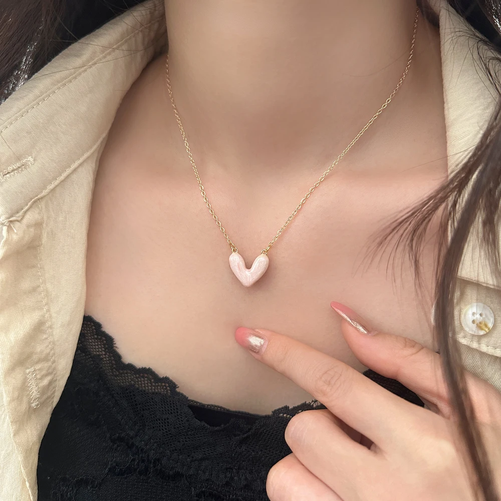 Vershal B-143 18K Gold Plated  Minimalist Fashion Jewelry Necklace 2023 New Design Creative Love Pendant Necklace