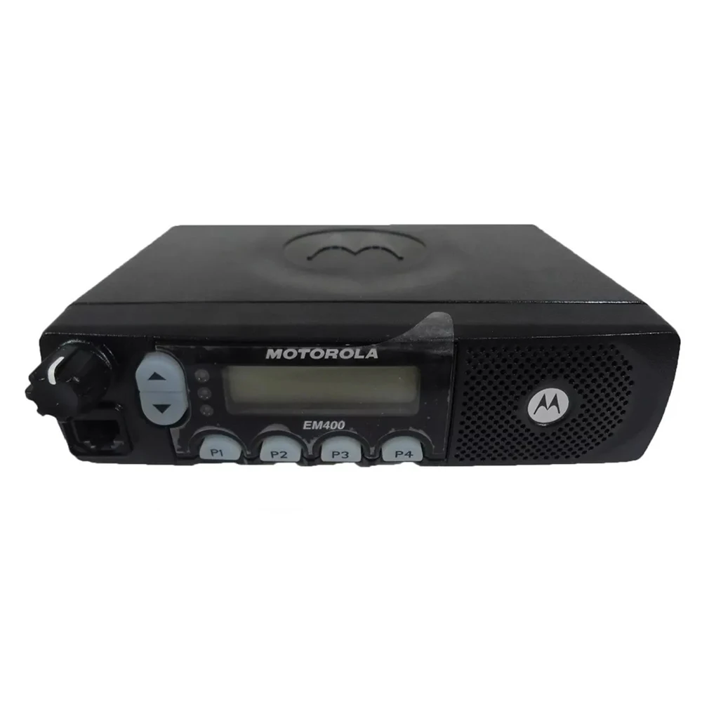 Рация Em400 двухдиапазонная (UHF/VHF) аналогово-цифровая 99 каналов 45 Вт автомобильная для Mototrbo