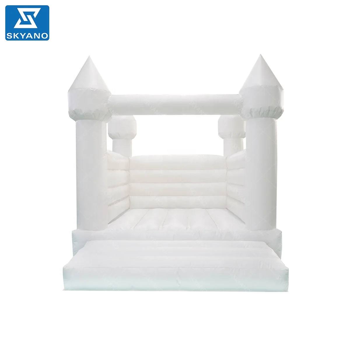
White inflatable bouncer castle for wedding 