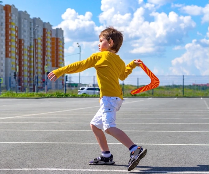 Wooden Boomerang V Darts Parent-Child Outdoor Sports Equipment Wooden Flying Discs Outdoor Toys Kids Flying Game