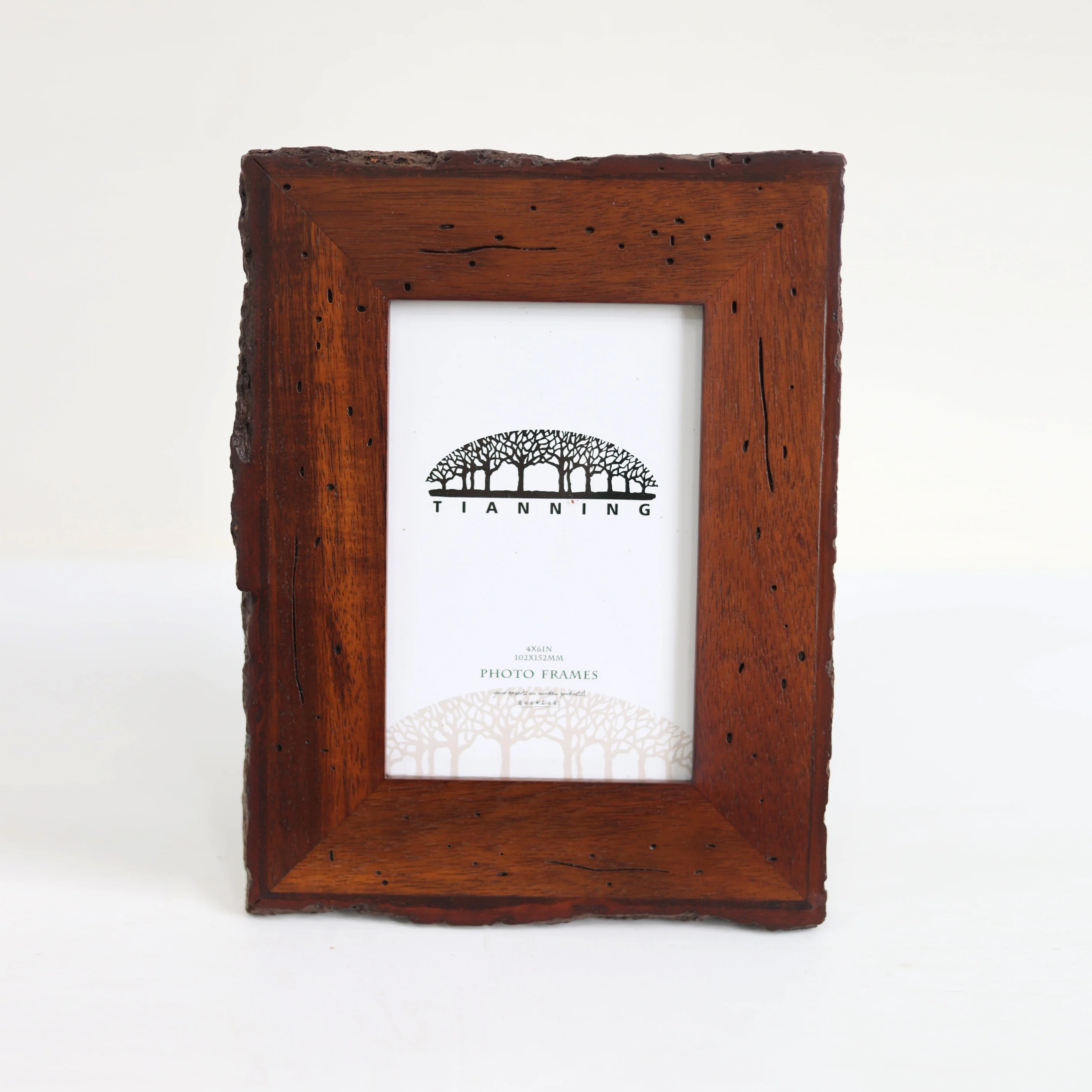 Custom Size Home Desktop Wall Decor Solid Wood Poplar Wormhole Decor Wooden Photo Frame Live Edge Bark Veneer Photo Frame