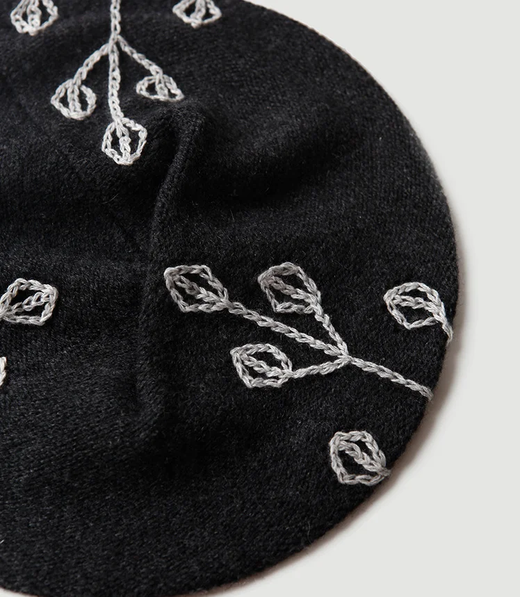 Women Knitted Hat Cashmere Glove With Embroidery Glove Hat Set