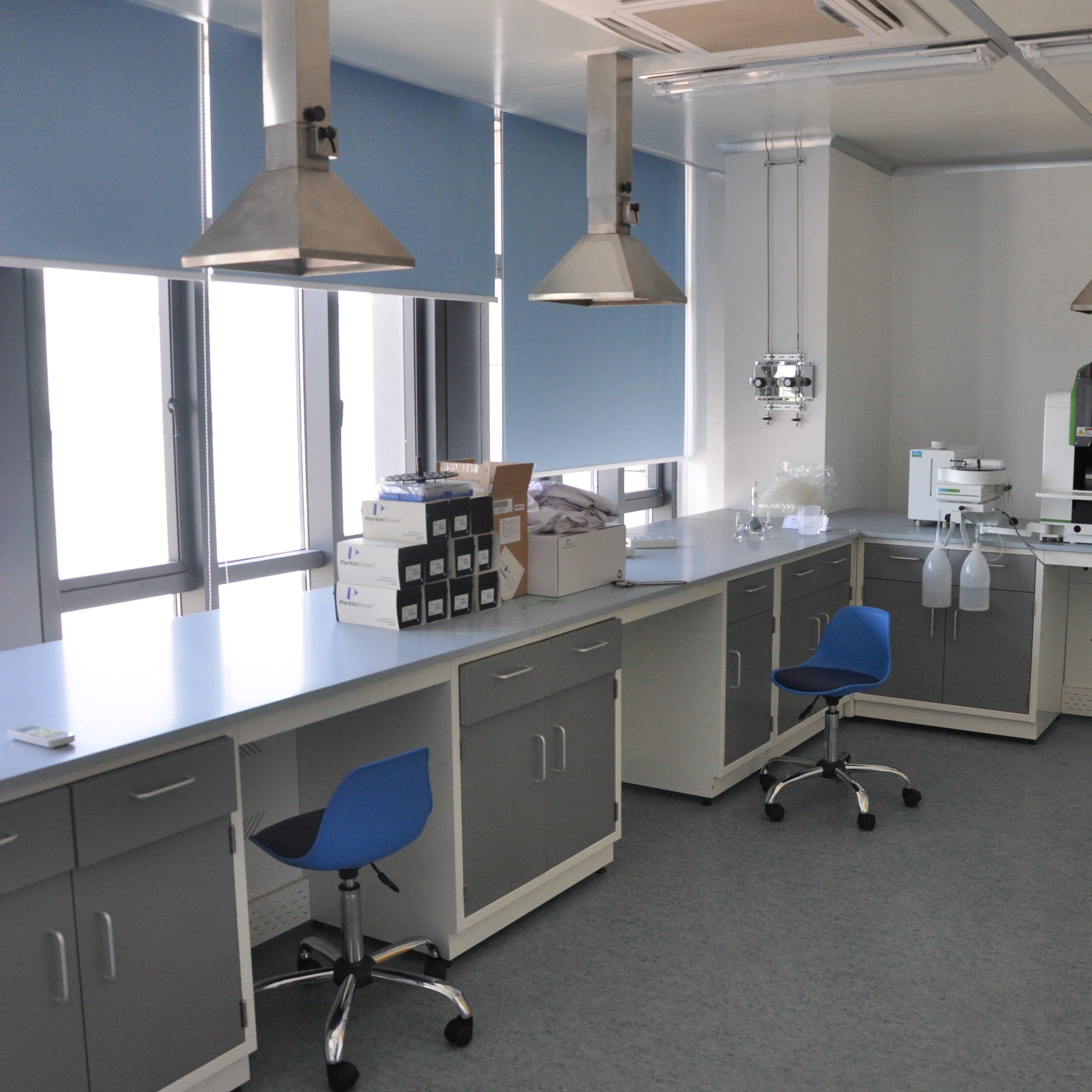 Factory  Price  Laboratory Furniture  Chemical Lab Furniture  Mobile Lab Working Bench