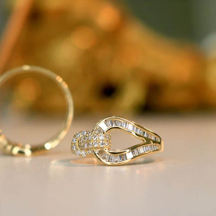 Personalized Micro Inlaid Water Drop Hollowing Out Open Ring 18K Gold Plating Horseshoe Buckle Rings For Women