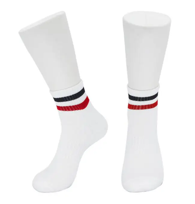 2021Top Manufacturers customized low high cut football socks mens fashion socks accept the customer logo