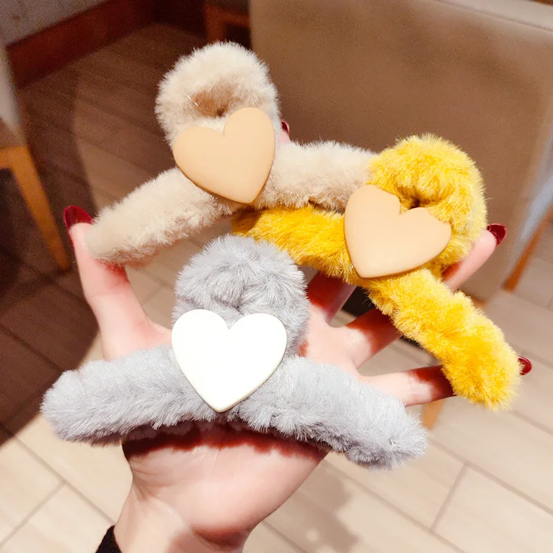 Manufacturer Wholesale Plush Hair Claw Clip Large Size Shark Clips Hair Claw For Women