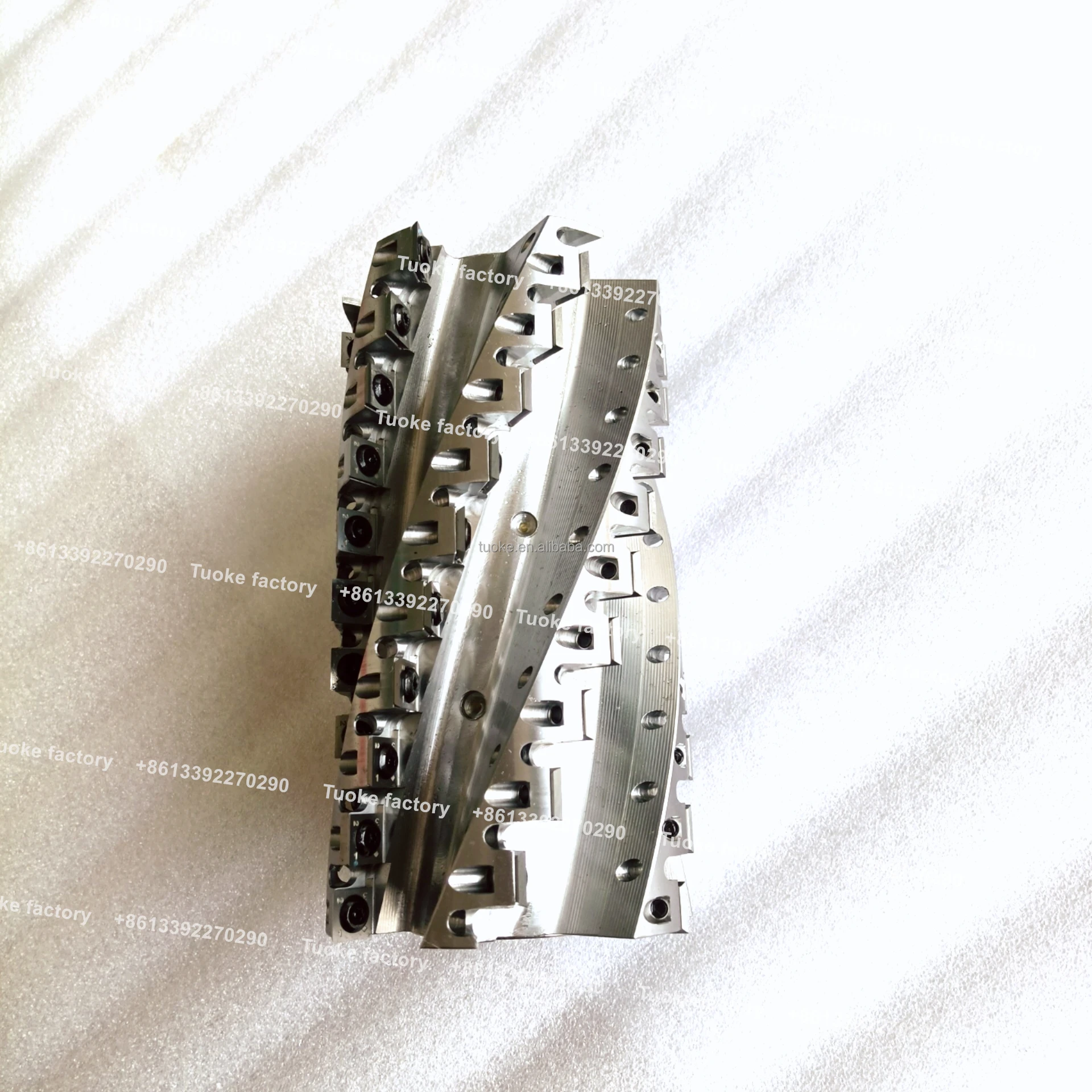 TUOKE SHT502B Woodworking cutter 125x230x40x6z steel body for woodworking tools helicalplaning cutter head heavy