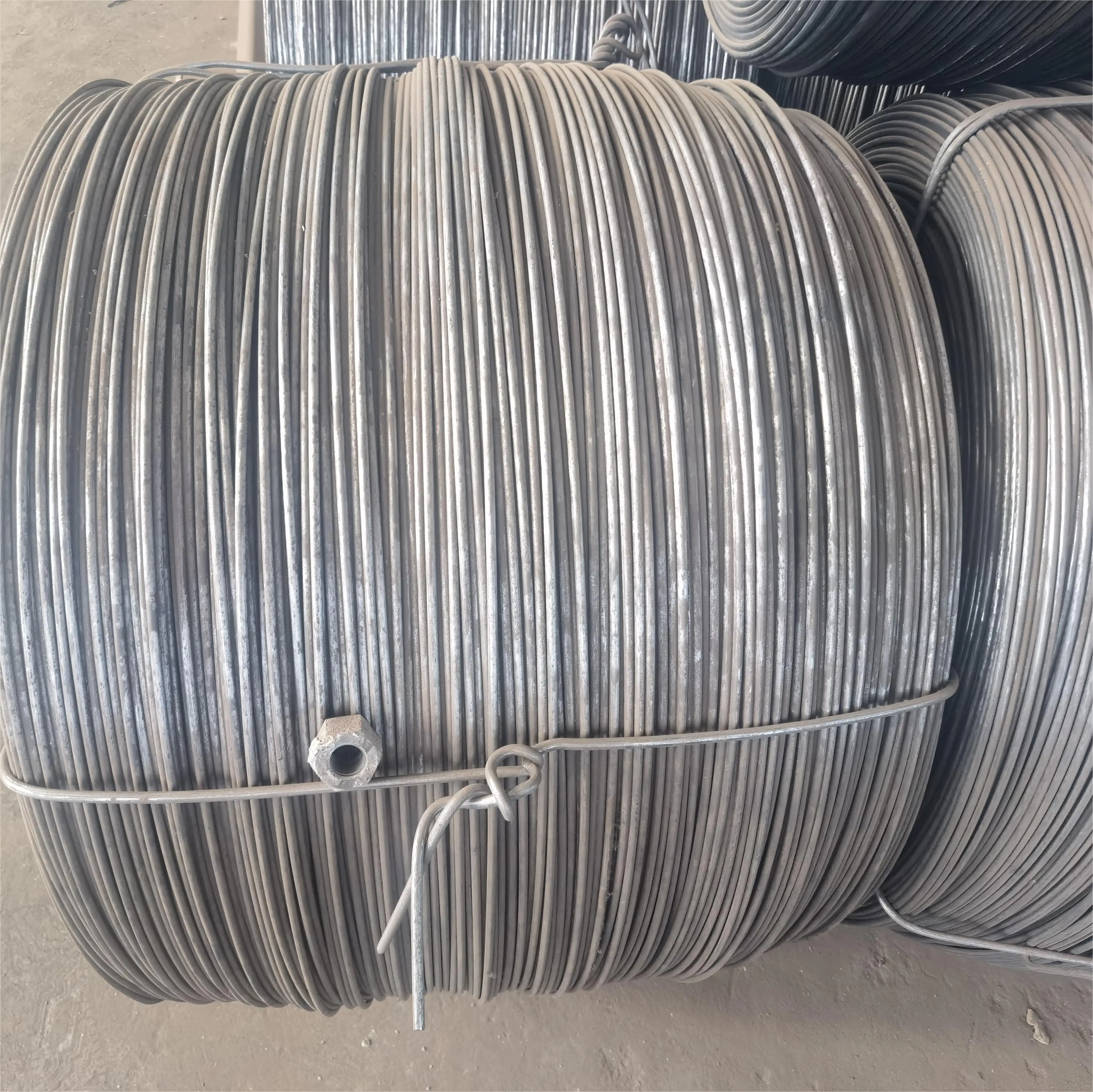 High Tensile Strength ASTM sae 1008 5.5mm 6.5mm hot rolled Q195 SAE1008 high carbon steel Spring wire