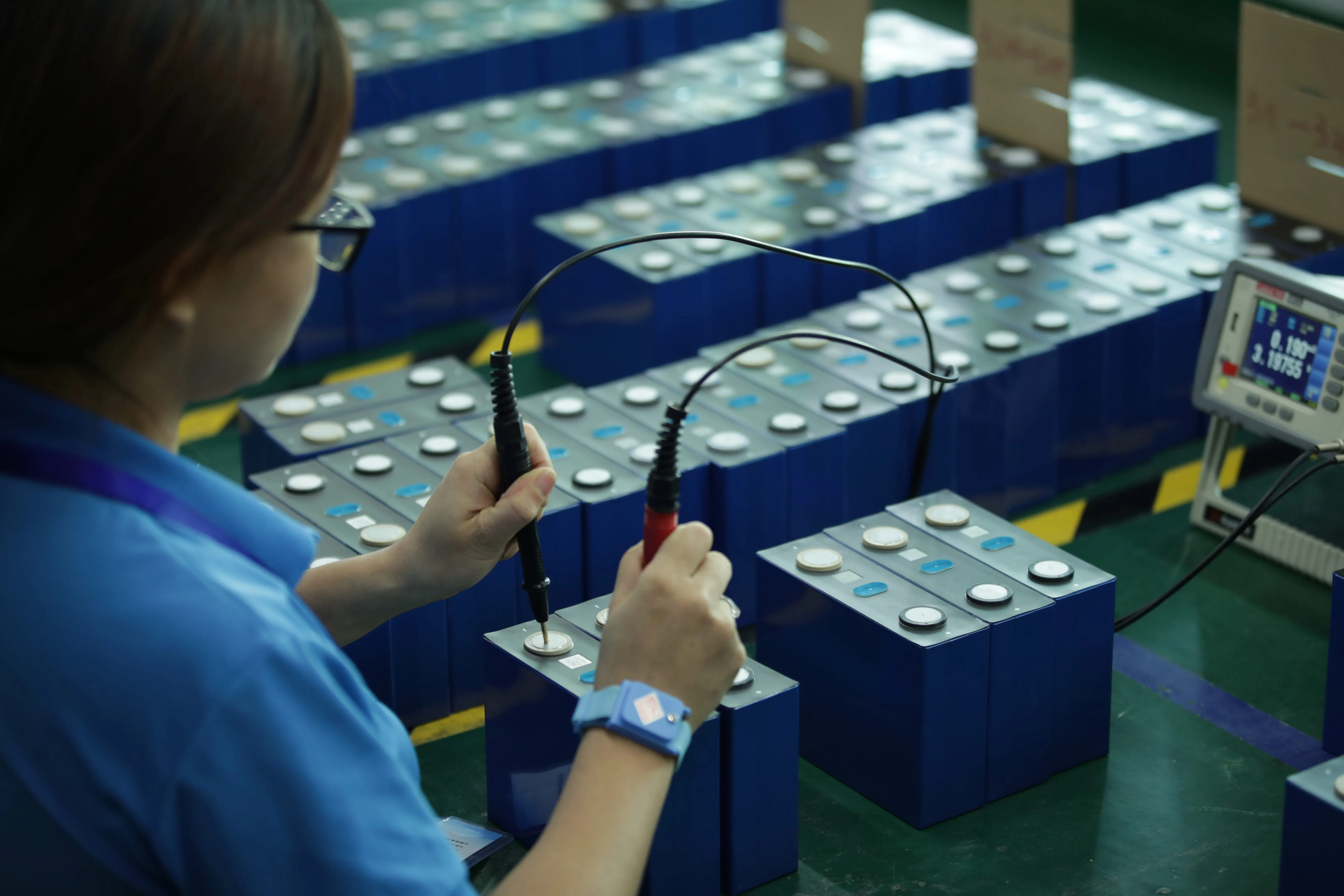Литий-железо-фосфатный 4S 8S 16S 12V 24V 48V 200A 250A 300A батарея 12 8 v 200ah lifepo4 BMS с балансом для лодки RV и солнечной системы
