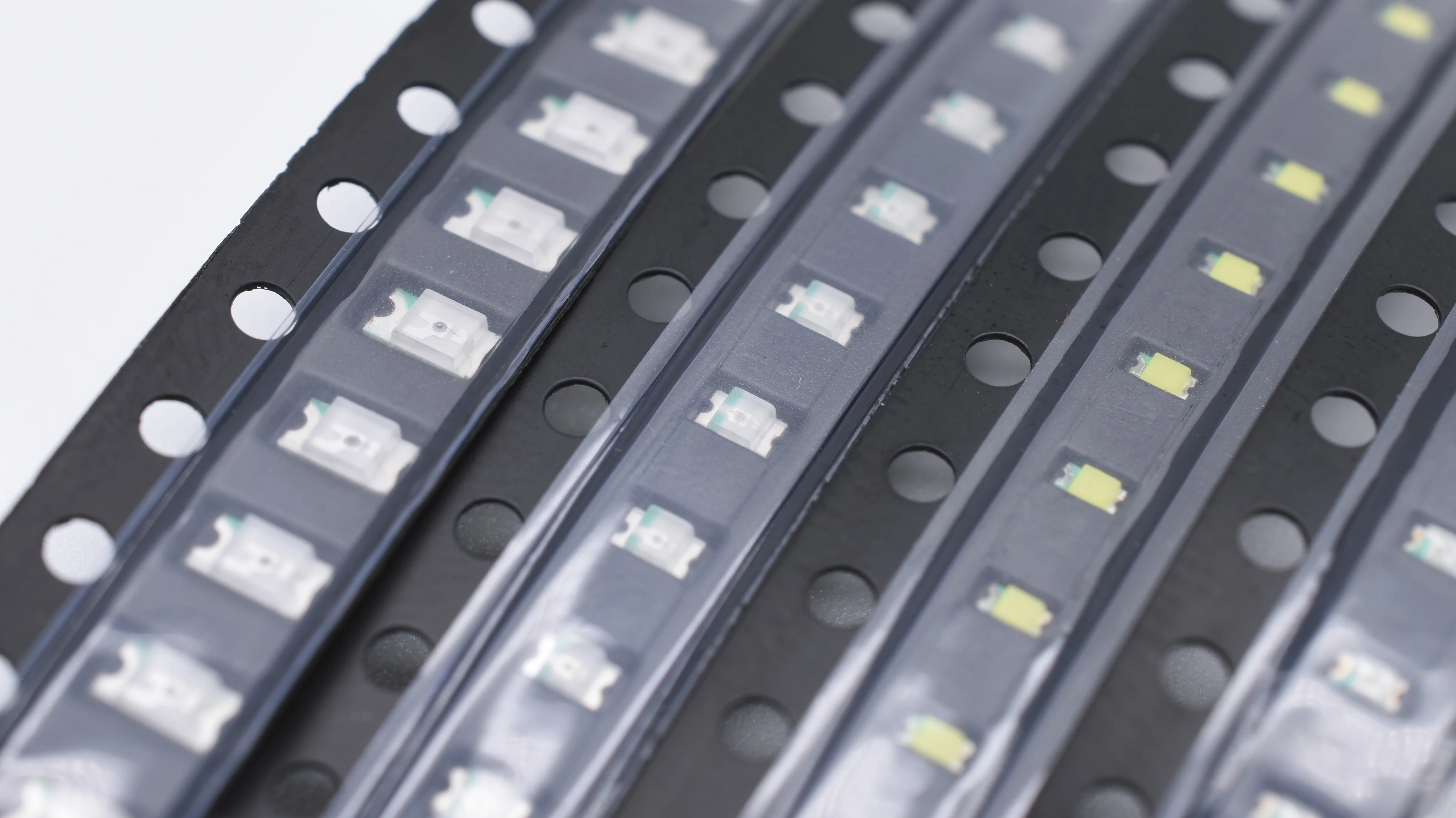  Czinelight Custom Smd 0805 светодиодный кристалл розового цвета бусина для поверхностного монтажа Ультраяркий светоизлучающий