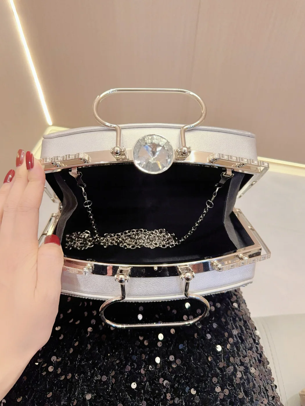 Wholesale Handmade Rhinestone Purse Woman Handbag Clutch Bags Retro Evening Bag for Ladies