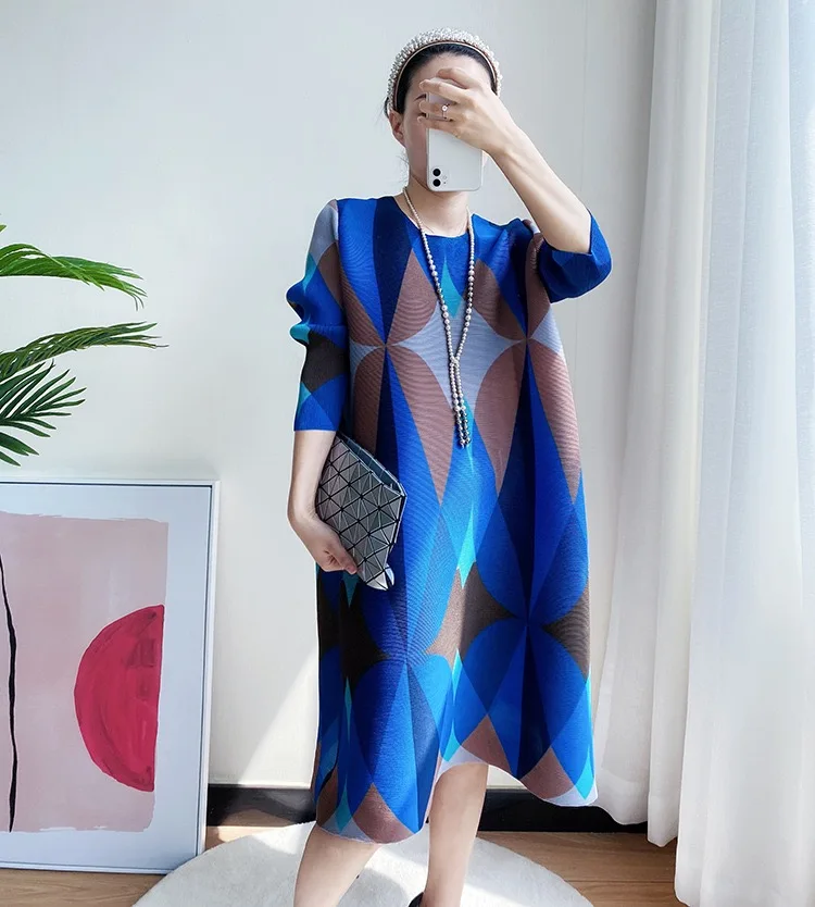 2021 New Trending Geometry Casual Sleeveless plus size women Dress