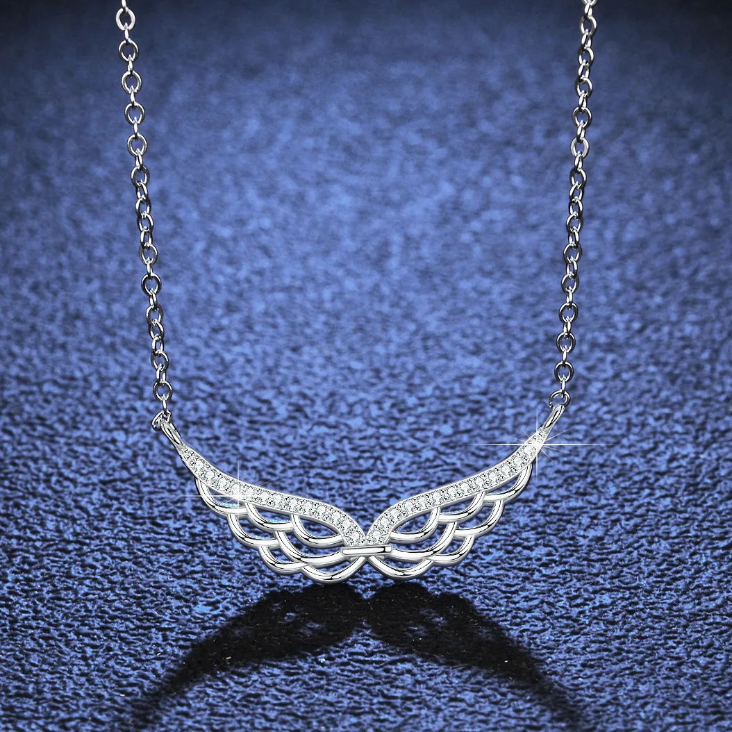 Fashion Jewelry 1 Carat VVS1 Moissanite S925 Sterling Silver White Gold Chain Round Stone Pendant Charm Wedding Wing Necklace