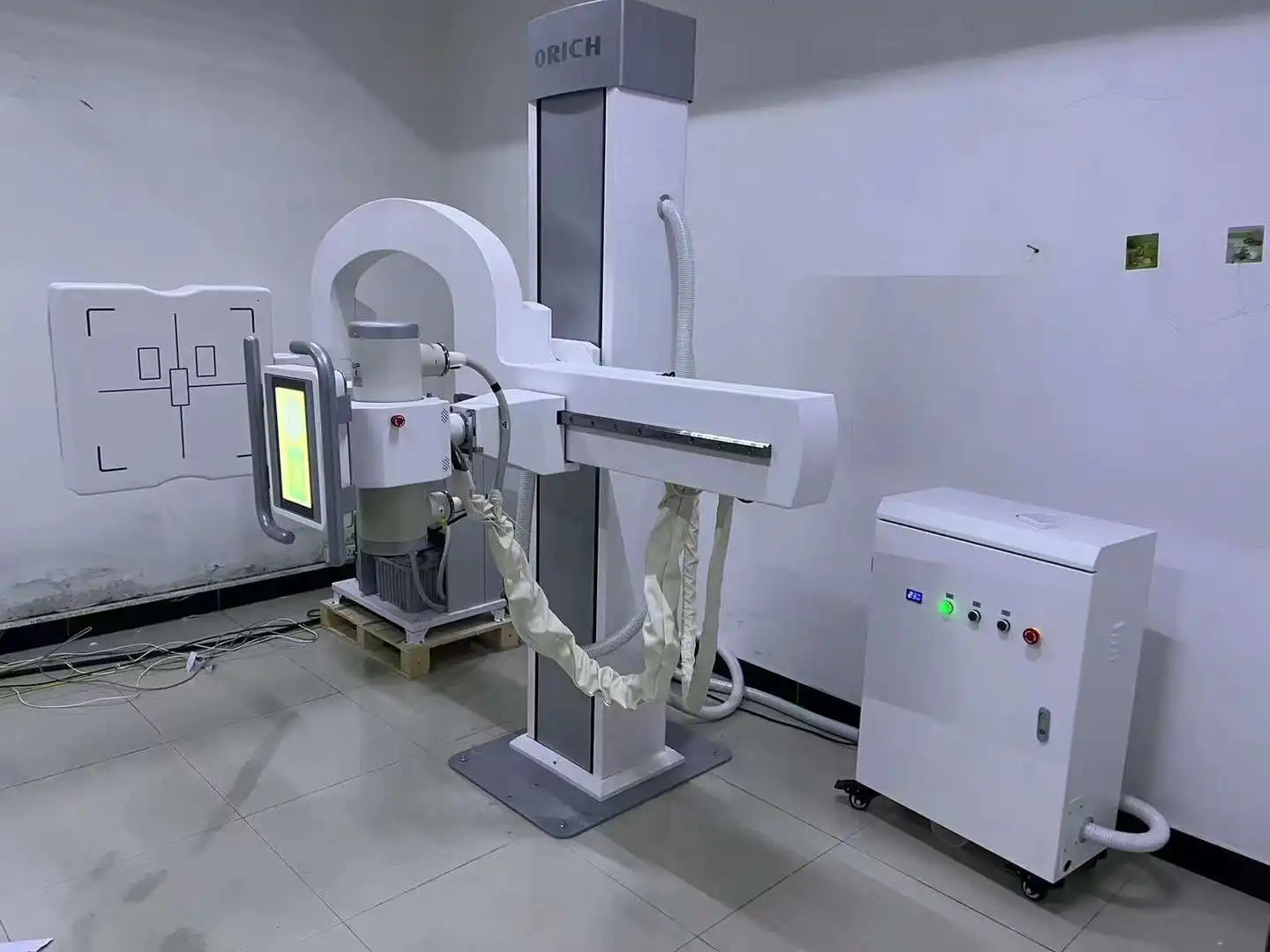 50KW Digital Radiography X ray machine UC-arm Medical Radiology Diagnostic X ray Equipment High Frequency Dr X ray System