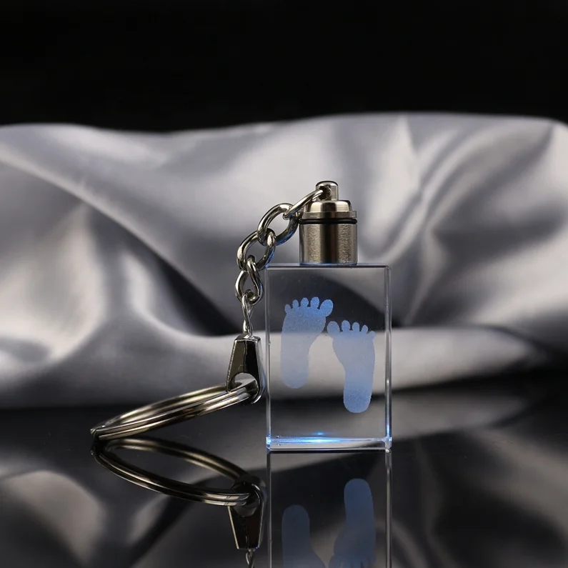 Beautiful Crystal Glass Keychain with Inner Laser Engraving Customized Images for Baby Christening Gifts/K9 Crystal Key Holders