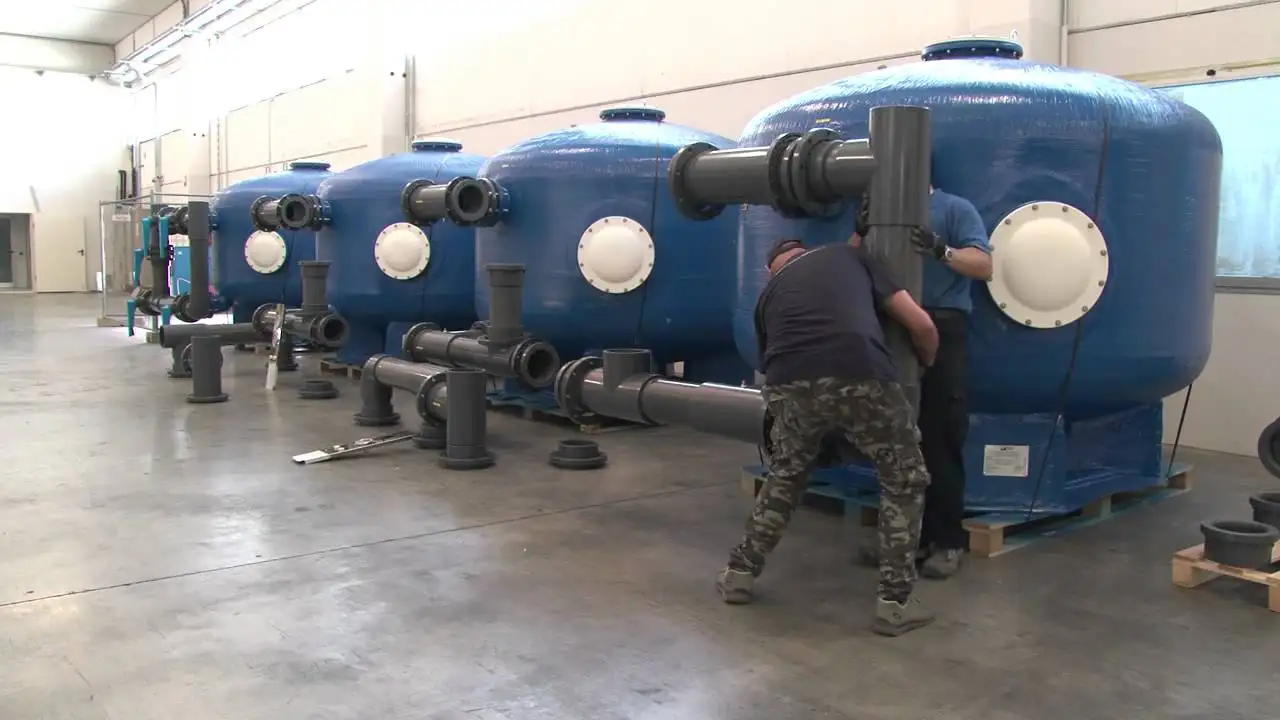 Quartz sand tank FRP filter sand tank Aquaculture filter system  Water amusement park filtration equipment