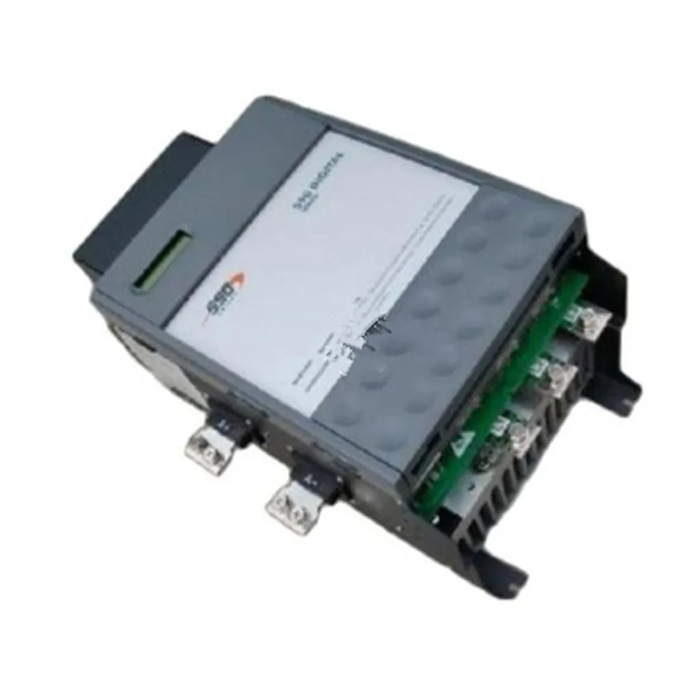 Регулятор скорости привода двигателя постоянного тока Eurotherm 590C 590C/0700/7/3/0/1/0/00/000, в наличии