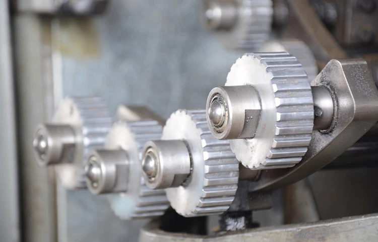 Guangzhou Factory Commercial Full Automatic Waffle Biscuit Gelato Baking Line Rolled Sugar Ice Cream Cone Making Machine