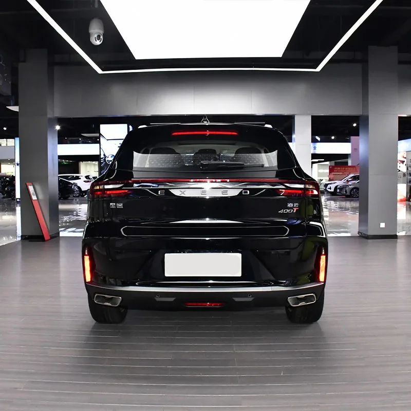 Купить бензиновые автомобили премиум-класса от Chery EXEED Lingyun 2024 300 т 400