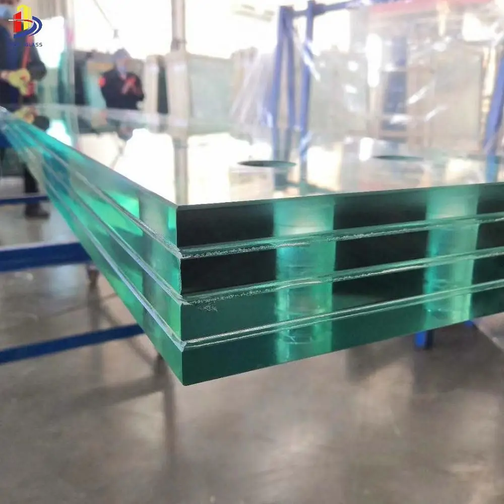 Qingdao manufacturers sell high quality building laminated glass
