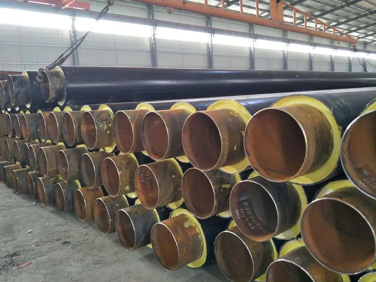 Two-component closed cell polyurethane foam PU foam for chilled water pipe heat insulation