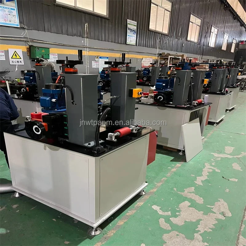 Хорошее качество алюминиевые окна двери Ураганные термическая машина для изготовления накаток