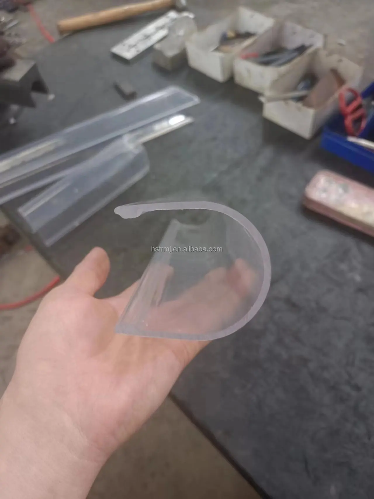 Tianrui Mould PC transparent lamp shade extrusion mold Tooling