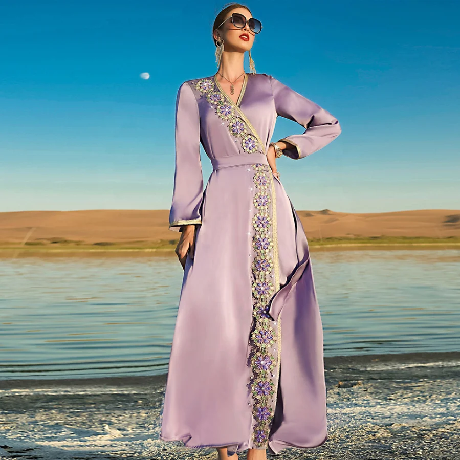 2023 Kaftan Abaya Rhinestone V neck Long Sleeve Dress Dubai Muslim Dresses Travel Spring Elegant Robe With Belt for Women