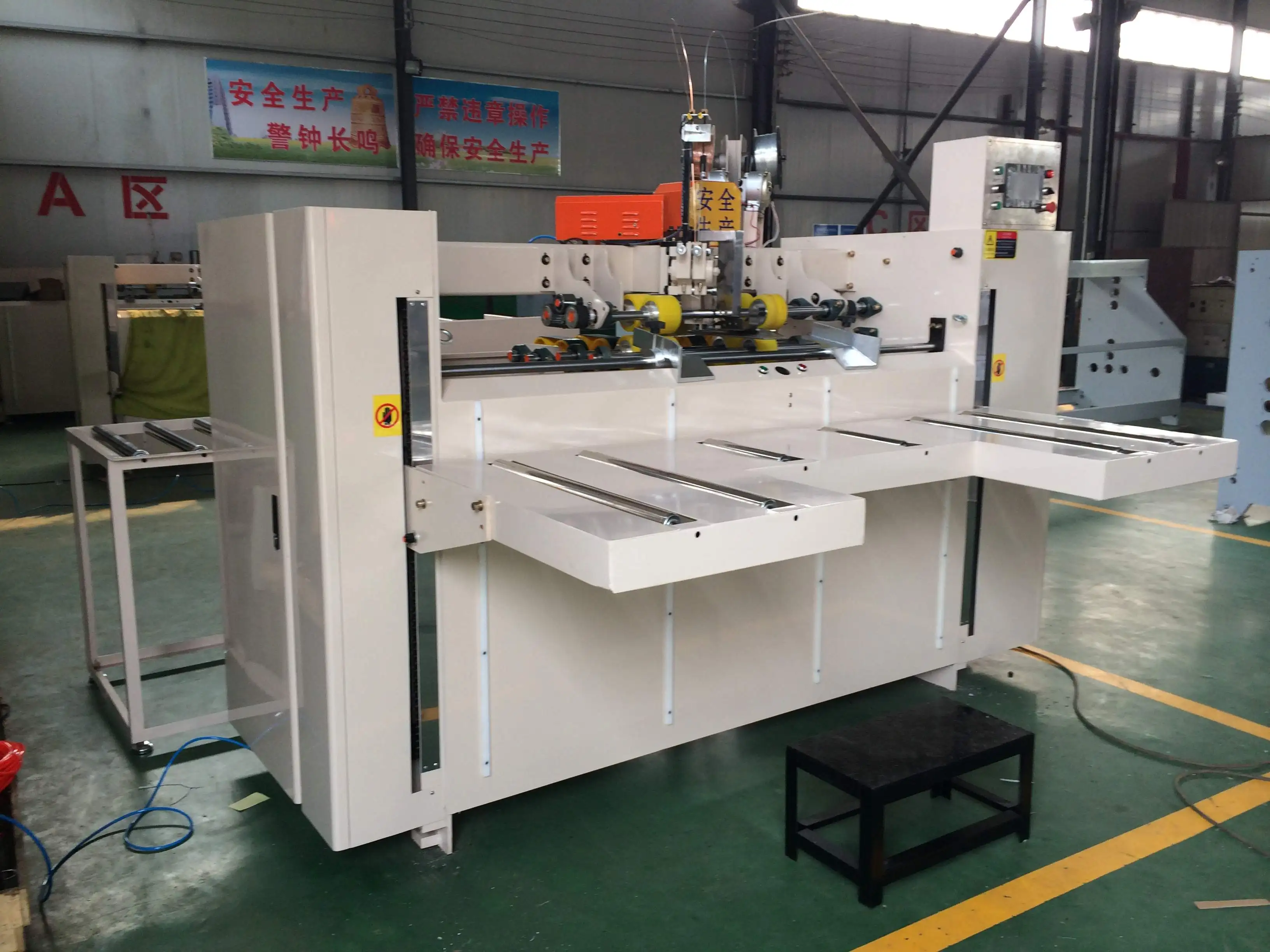 carton box stapler stitching machine