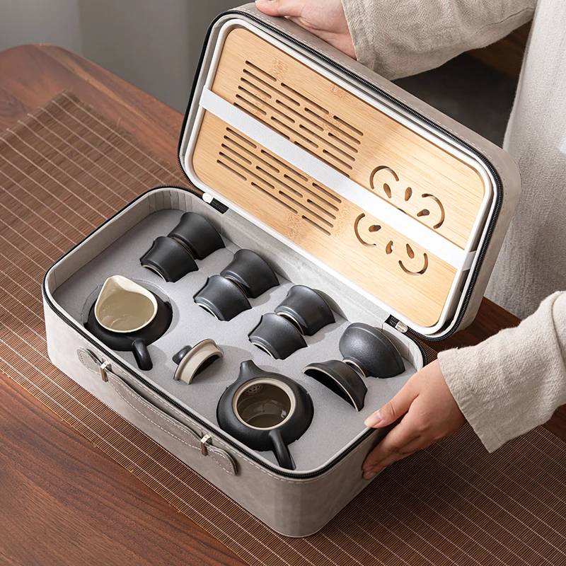 Portable Outdoor Home Kung Fu Tea Set Coarse Pottery Beam Pot and Dry Bubble Travel Set Ceramic Teapot Teacup with Tea Tray