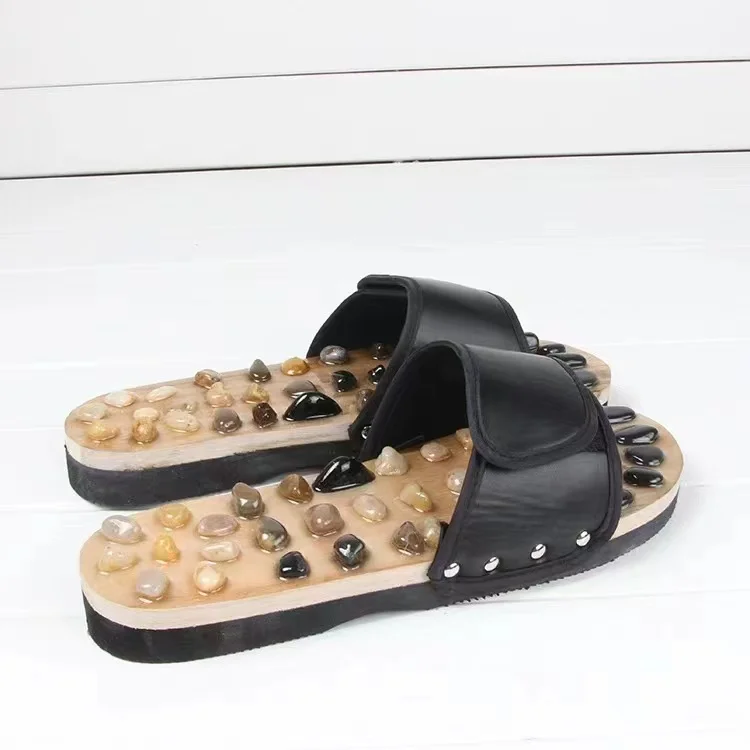 Factory Price Chinese Wooden Foot Massage Shoes Cobblestone Acupressure Therapy Massage Shoes