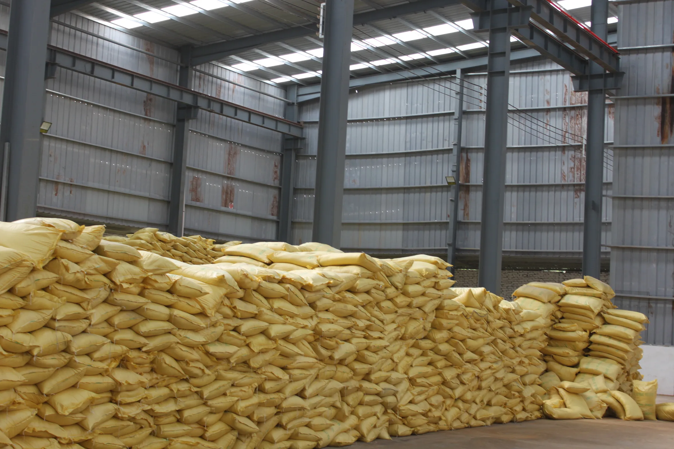 China Supplier High Purity Yellow Polyferric Sulfate Polyferric Sulfate PFS for Wastewater Treatment