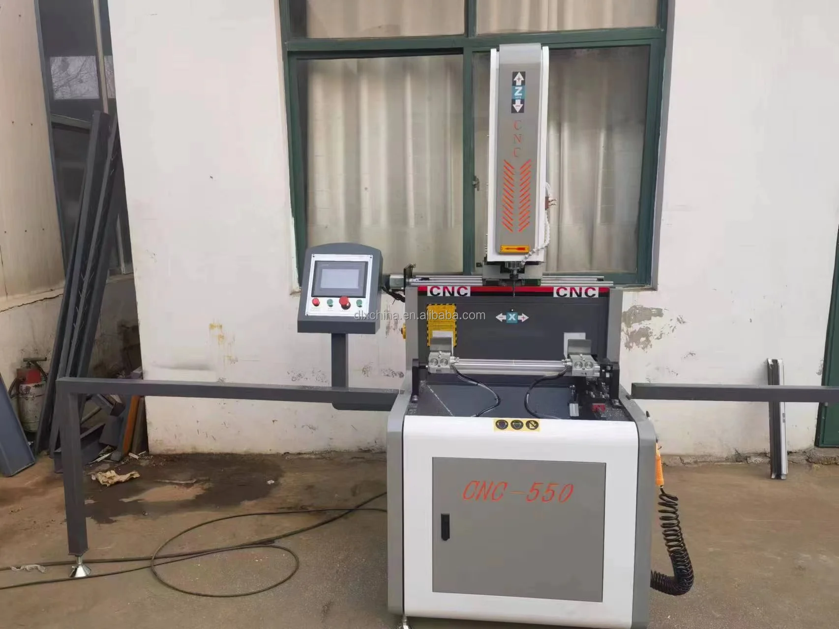 ALUMINIUM & PVC 3 AXIS CNC MILLING MACHINE CNC COPY ROUTER