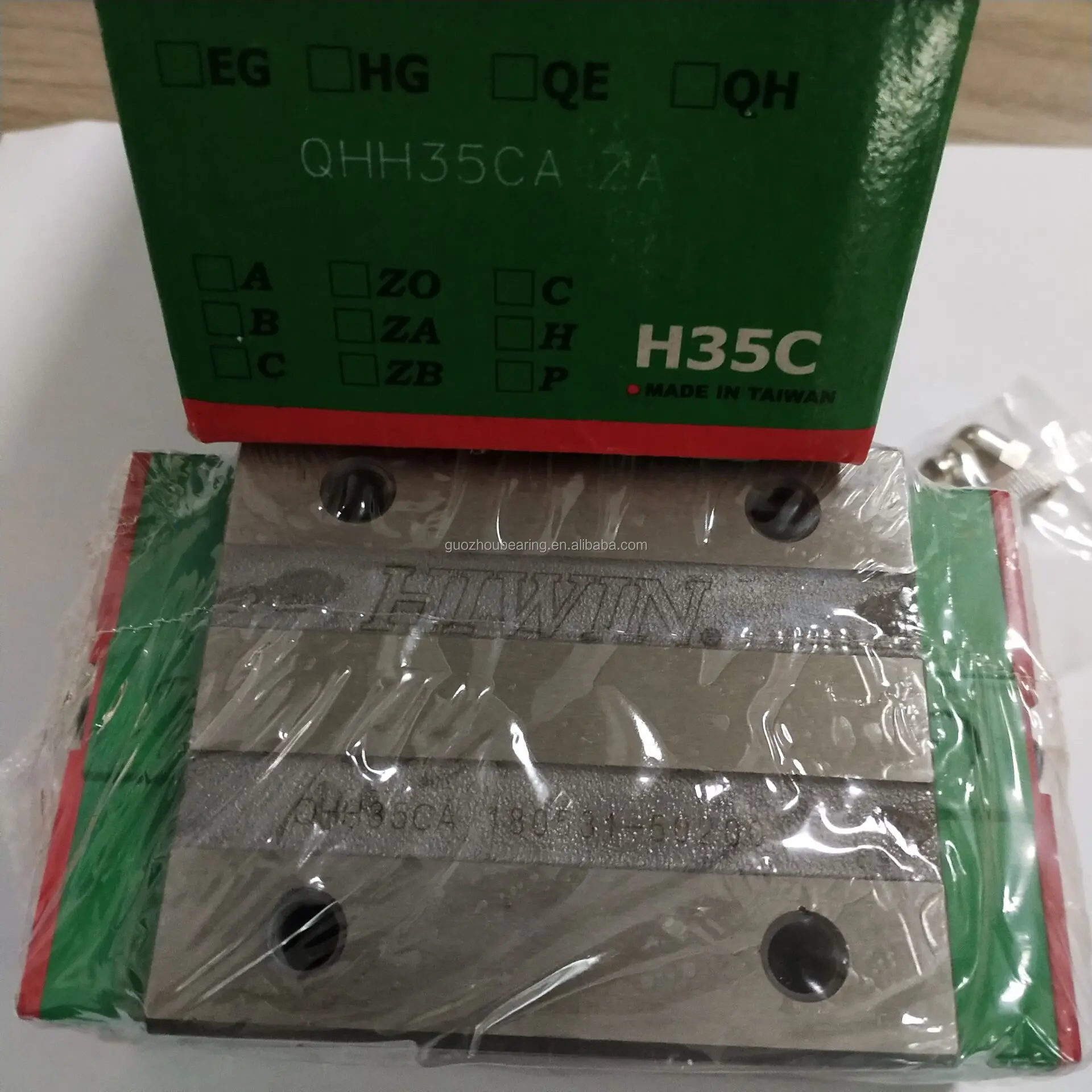 HIWIN линейная направляющая блок QHW30CB QHW30HB