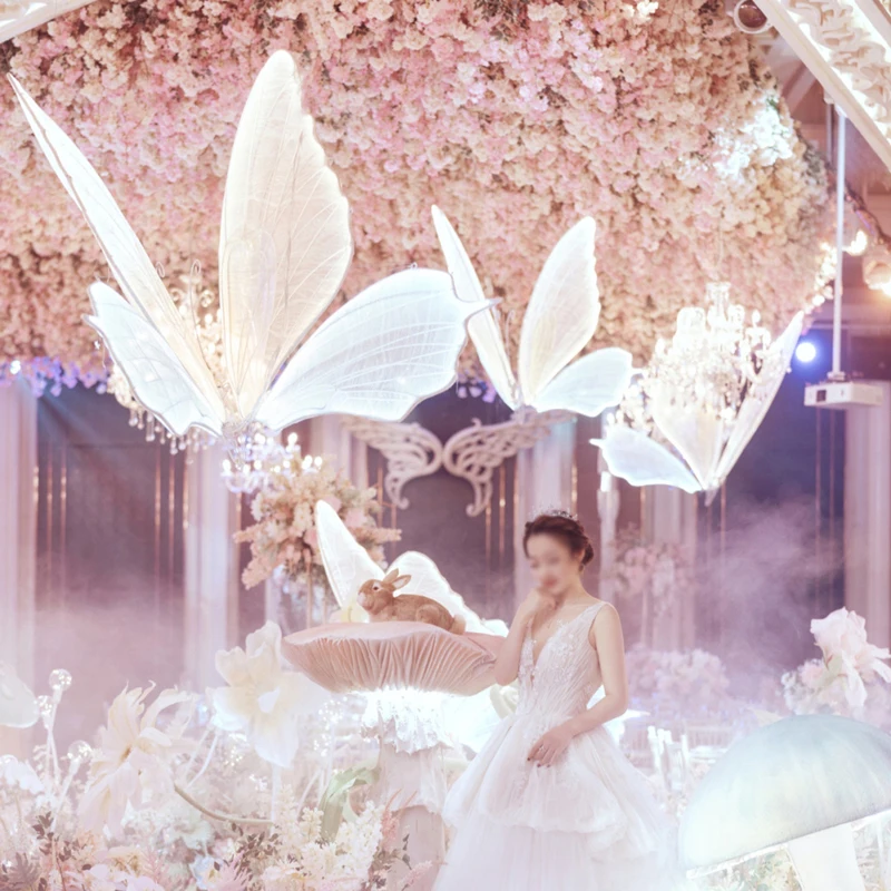 European Style Wedding Props Glowing Butterfly Wings Stage Decoration Suspended Ceiling Ornaments Wedding Road Guidance